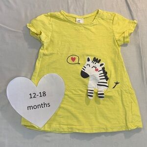 H&M - Bright Yellow short Sleeve Zebra Tee/T-shirt